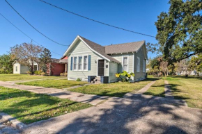 Lake Charles Cottage with Fireplace and Yard!